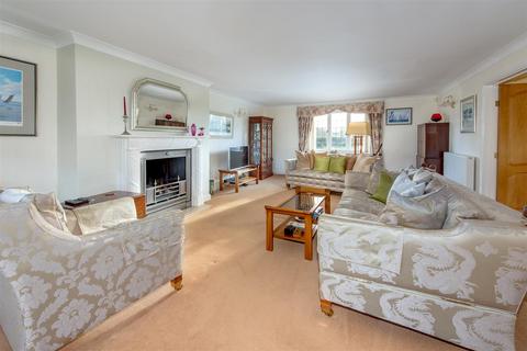 5 bedroom detached house for sale, Trull, Taunton