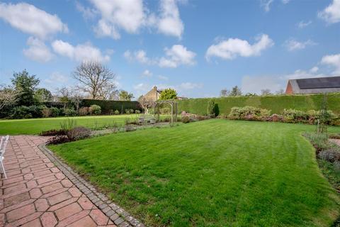 5 bedroom detached house for sale, Trull, Taunton