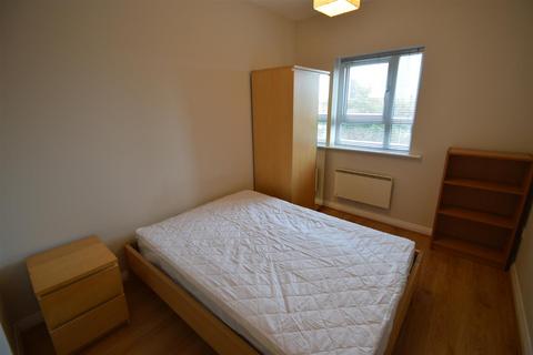 2 bedroom flat to rent, City Edge, Hulme M15