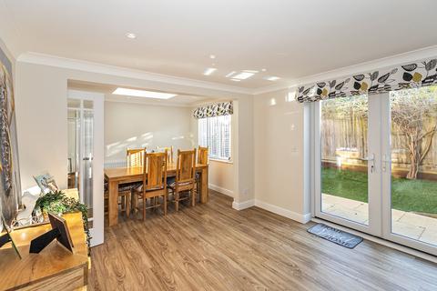 19 Longcross, Pennyland, Milton Keynes, MK15 8AW