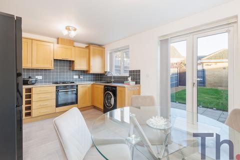 3 bedroom semi-detached house for sale, Newport PO30