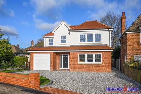 4 bedroom detached house for sale, Cory Drive, Hutton, Brentwood