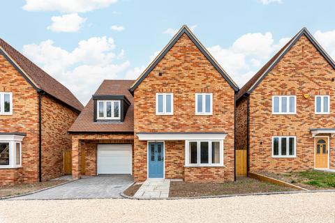 undefined, Rowsham Road, Bierton, Buckinghamshire, HP22