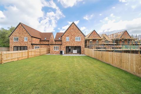 undefined, Rowsham Road, Bierton, Buckinghamshire, HP22
