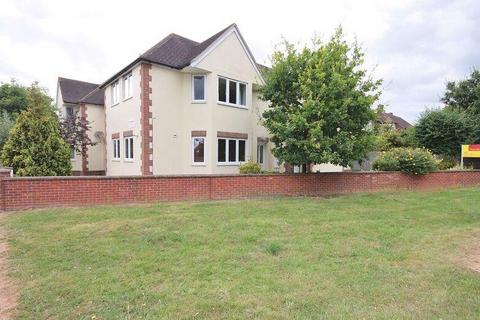 2 bedroom apartment to rent, BICESTER