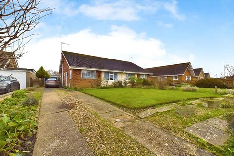 2 bedroom semi-detached bungalow for sale, Warren Drive, Mundesley, Norwich