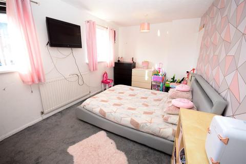 51 Brockwade, Gateshead, NE10 8SL