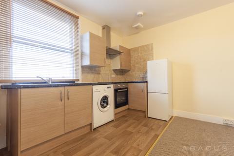 Studio to rent, Fordwych Road, London NW2