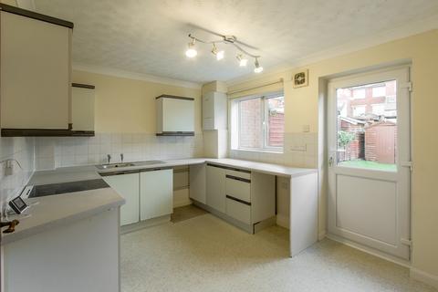 2 bedroom terraced house for sale, 15 Summerhouse View, Yeovil