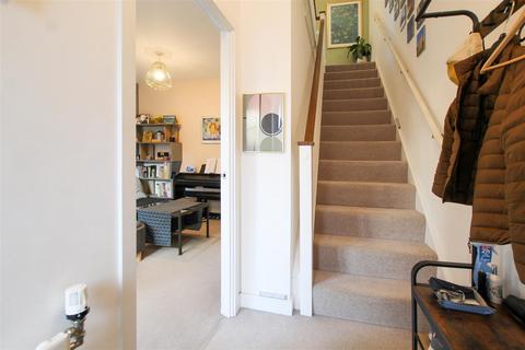 2 bedroom house to rent, Cornwell Road, Cambridge CB2