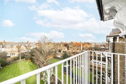 2 bedroom apartment to rent, London SW12