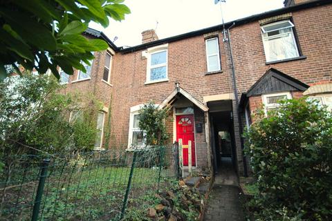 3 bedroom terraced house to rent, Hughenden Road, High Wycombe HP13