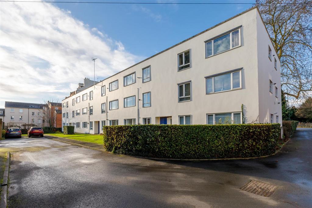 Grosvenor11-11 A.jpg