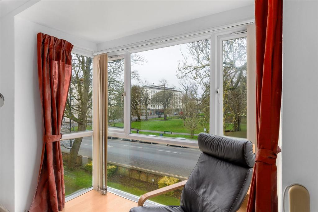 Grosvenor11-15 A.jpg