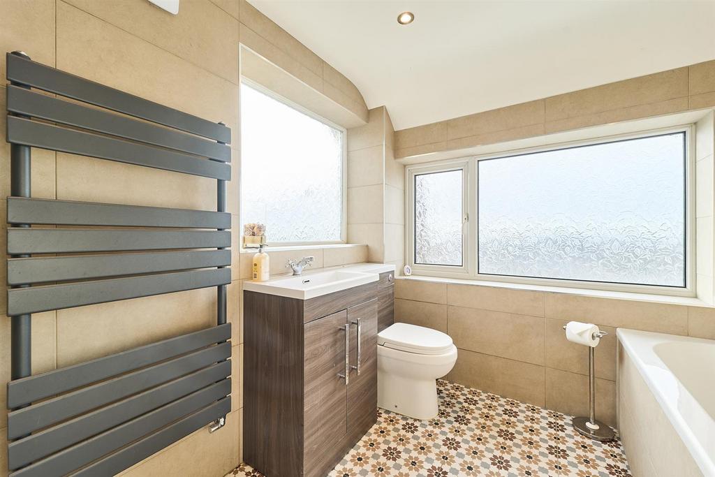 P1378299 HDR.jpg