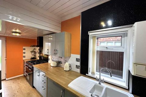 3 bedroom semi-detached house for sale, Scunthorpe DN16