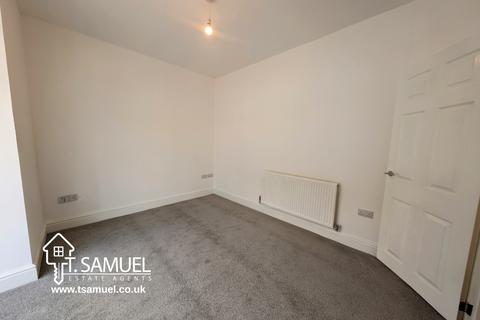 10 Mountain Ash Road, Abercynon, Mountain Ash, CF45 4PU