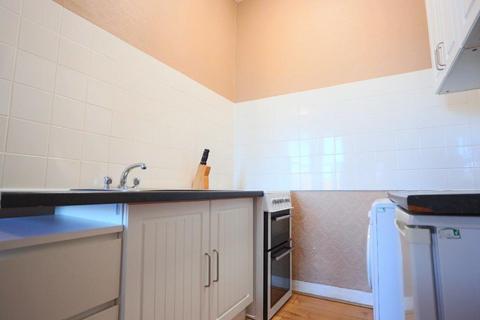 1 bedroom flat to rent, Lochrin Terrace, Fountainbridge, Edinburgh, EH3