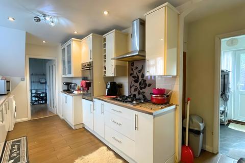 3 bedroom terraced house for sale, Willoners, Slough, Berkshire, SL2