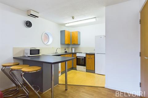 2 bedroom flat for sale, Crown Station Place, Liverpool L7