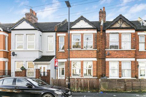 2 bedroom terraced house for sale, Cromwell Road, Hounslow, TW3