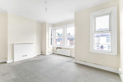 2 bedroom terraced house for sale, Cromwell Road, Hounslow, TW3