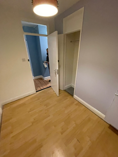 3 bedroom flat to rent, New North Road, London N1