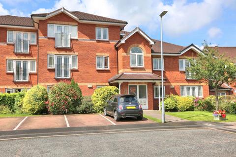 2 bedroom semi-detached house to rent, Pickenham Close, Macclesfield