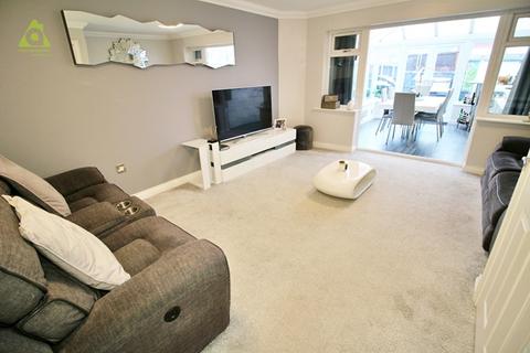 4 bedroom mews for sale, Marsh Fold, Westhoughton, BL5 3GJ