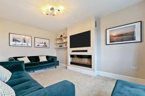 3 bedroom semi-detached house for sale, Reynolds Drive, Herne Bay