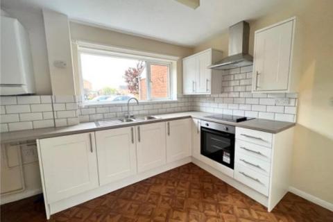 2 bedroom terraced house to rent, Queens Road, Carterton, Oxfordshire, OX18