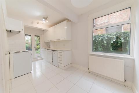 1 bedroom flat for sale, Squires Lane, Finchley, London