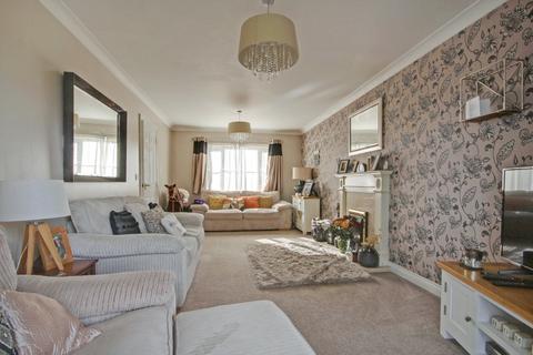14 Greenfield Close, Bideford, EX39 3RY