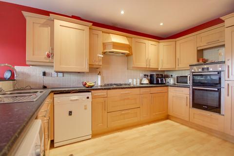 14 Greenfield Close, Bideford, EX39 3RY