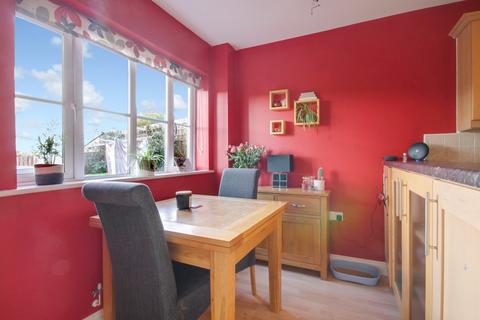 14 Greenfield Close, Bideford, EX39 3RY