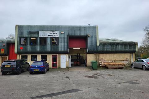 Warehouse to rent, Unit 2, 27 Brook Road, Wimborne, Dorset