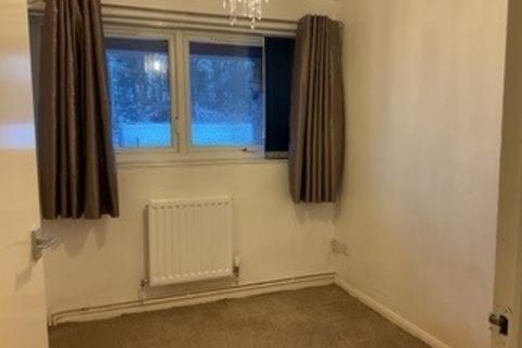 3 bedroom apartment to rent, Morton Court, Dawley TF4