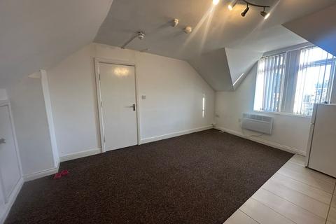 1 bedroom flat to rent, Aylestone Road, Leicester LE2