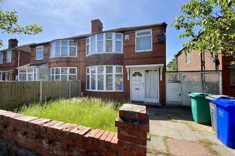 4 bedroom semi-detached house to rent, Hatherley Road, Manchester, M20 4RN