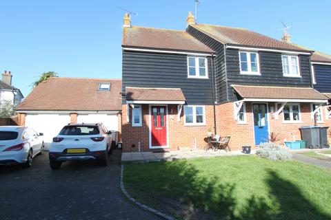 3 bedroom end of terrace house for sale, Homestead Court, Deal, CT14