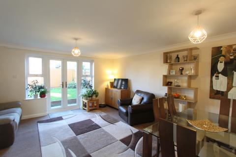 3 bedroom end of terrace house for sale, Homestead Court, Deal, CT14