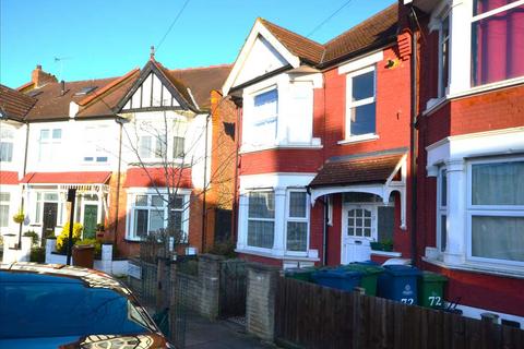 2 bedroom apartment to rent, Devonshire Road, Harrow