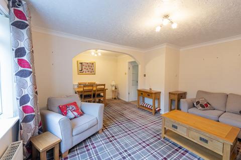 3 bedroom terraced house for sale, Broom Crescent, East Kilbride, G75