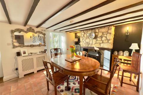 4 bedroom cottage for sale, Freshwater, Isle of Wight