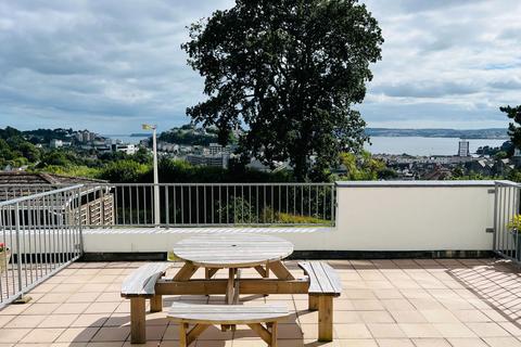 2 bedroom flat for sale, Furzehill Road, Torquay TQ1