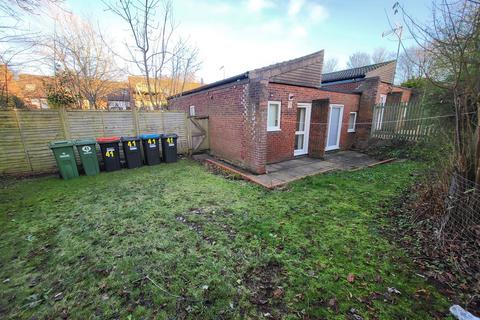 41 Arncliffe Drive, Heelands, Milton Keynes, MK13 7LE
