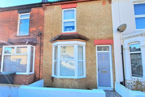 3 bedroom terraced house for sale, Woodstock Road, Gosport PO12