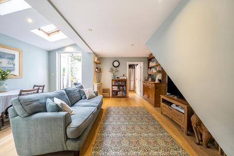 3 bedroom flat for sale, Solon Road, Brixton