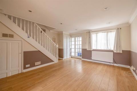 16 Ash Lane, Windsor, SL4 4PS