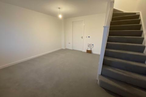 2 bedroom terraced house to rent, Blackbend Terrace, Glasgow G72